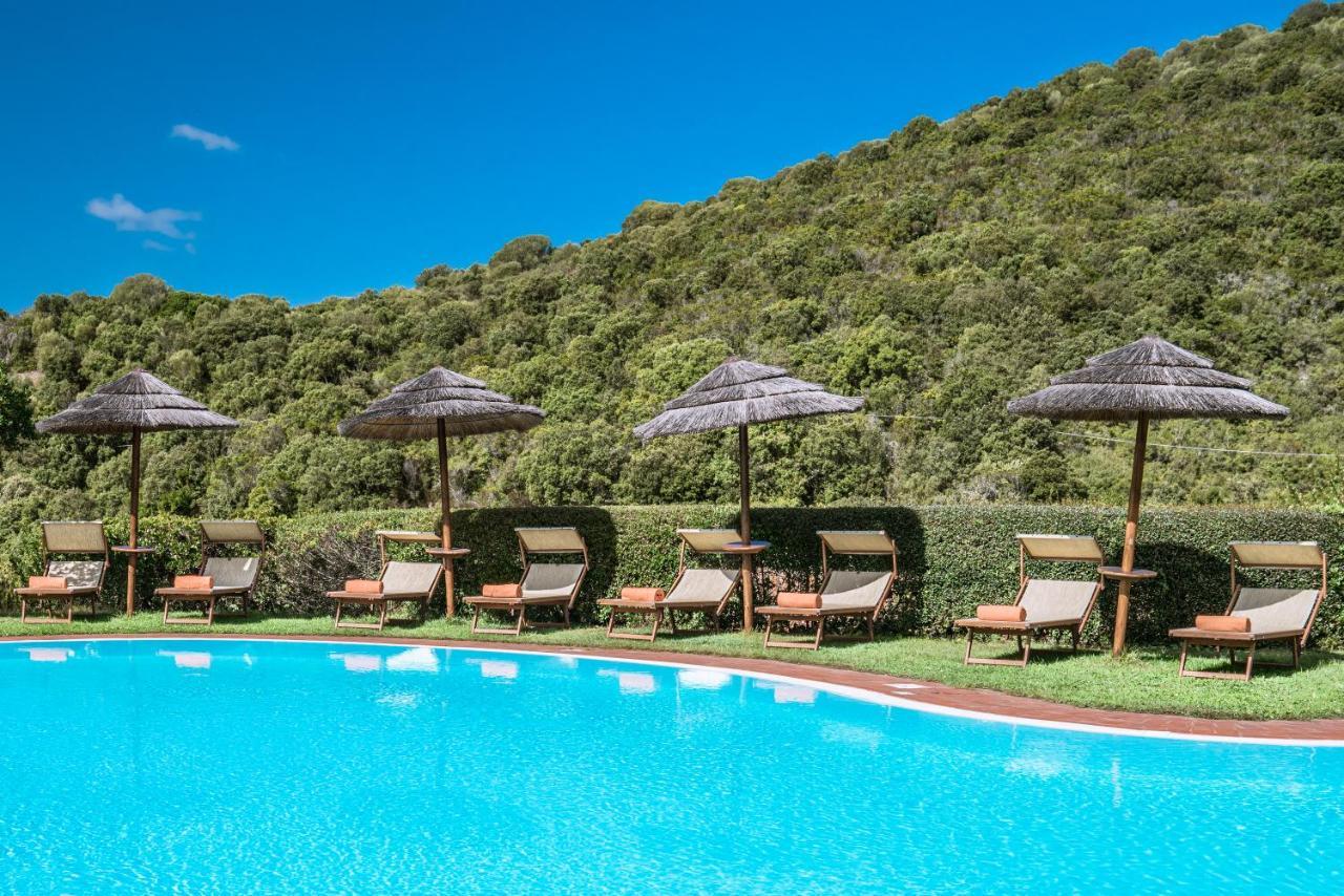 Hotel Aldiola Country Resort Sant'Antonio di Gallura Bagian luar foto