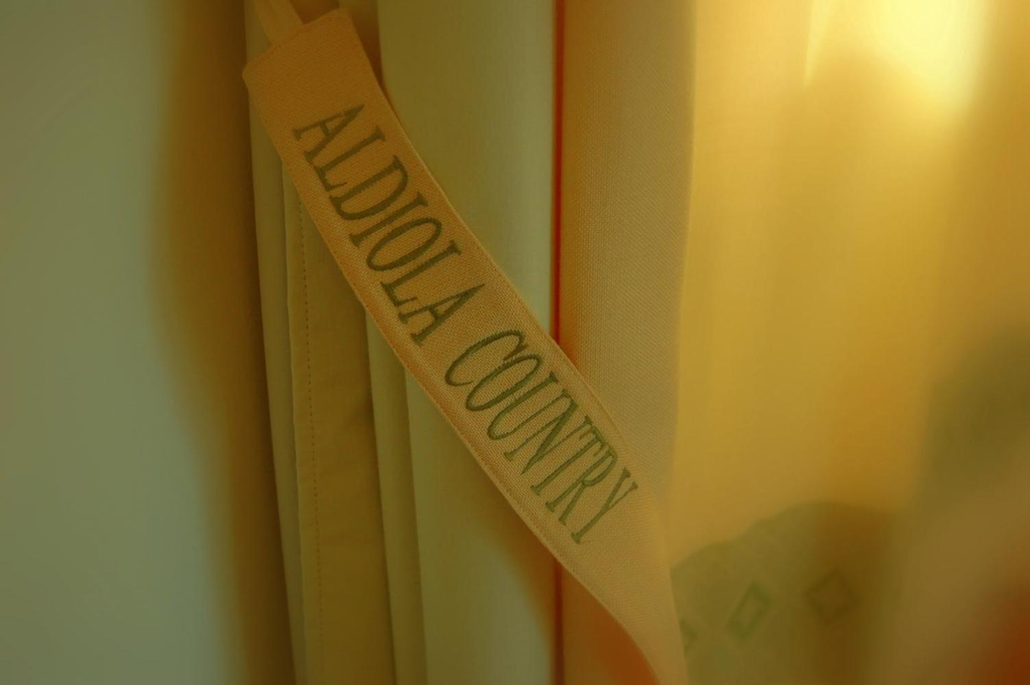 Hotel Aldiola Country Resort Sant'Antonio di Gallura Bagian luar foto