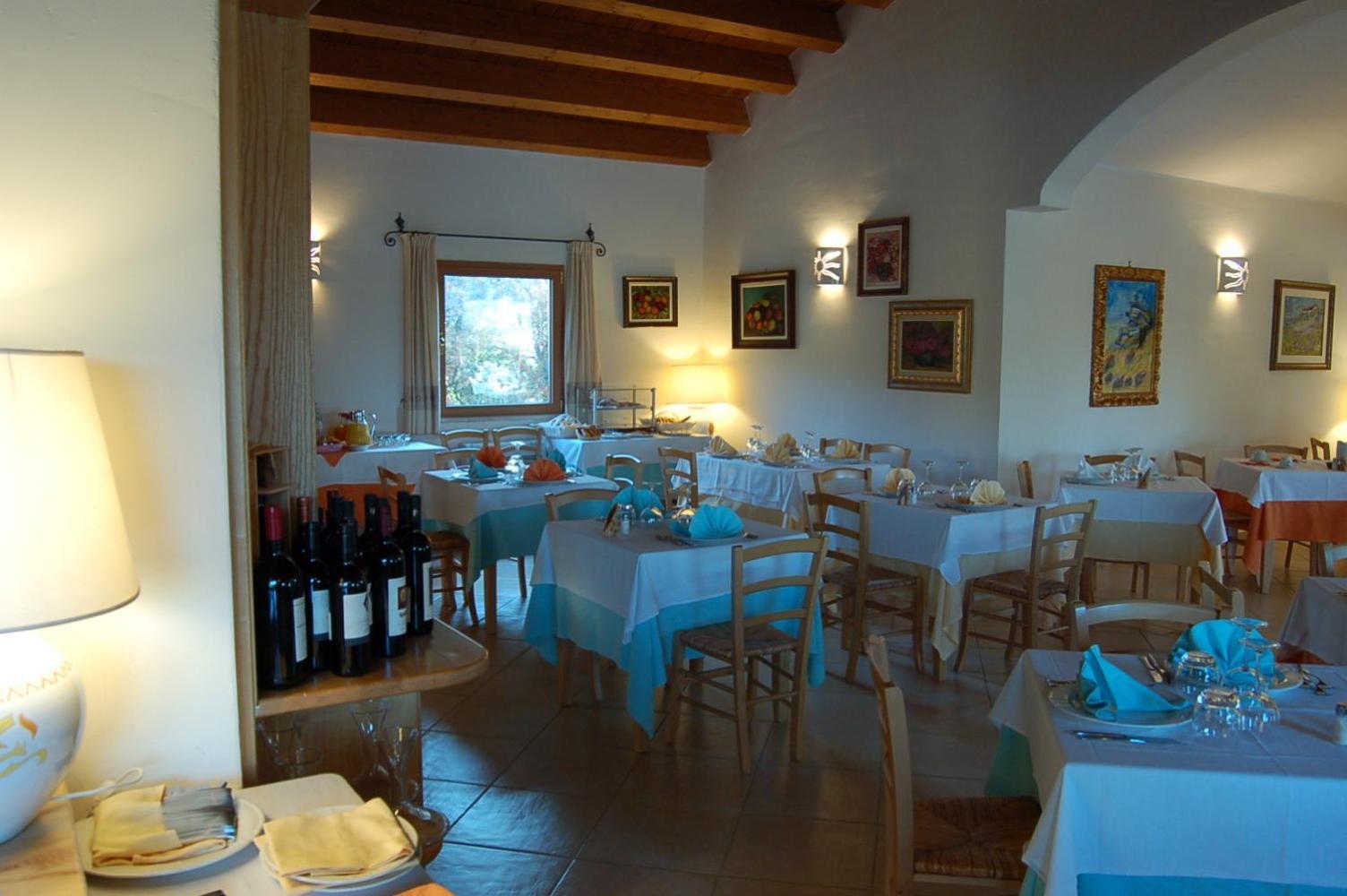 Hotel Aldiola Country Resort Sant'Antonio di Gallura Bagian luar foto