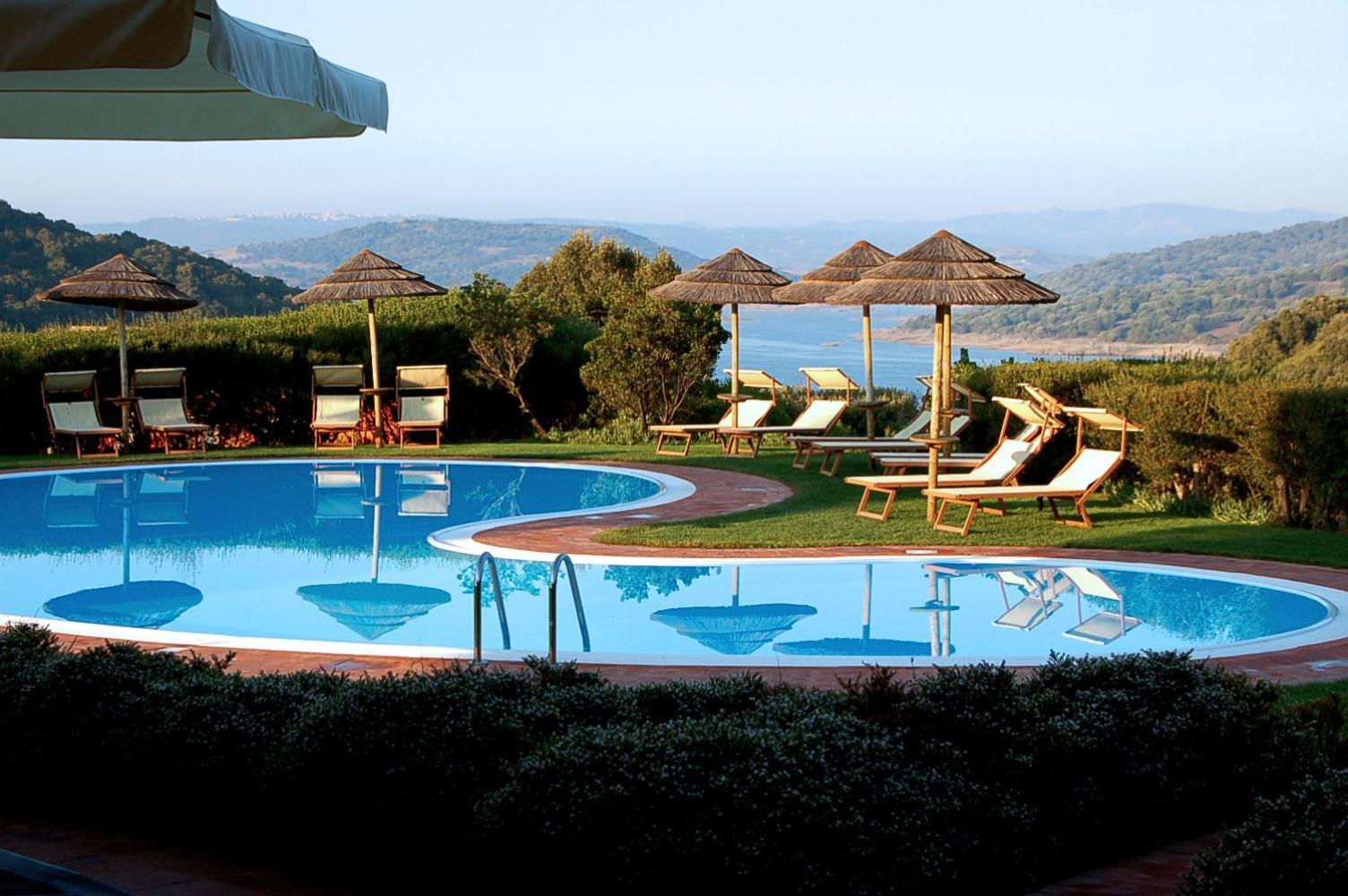 Hotel Aldiola Country Resort Sant'Antonio di Gallura Bagian luar foto